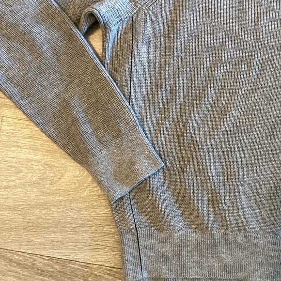 Splendid Women's Long Sleeve Cashmere Blend Pullover Popstitch Sweater - Picture 7 of 8
